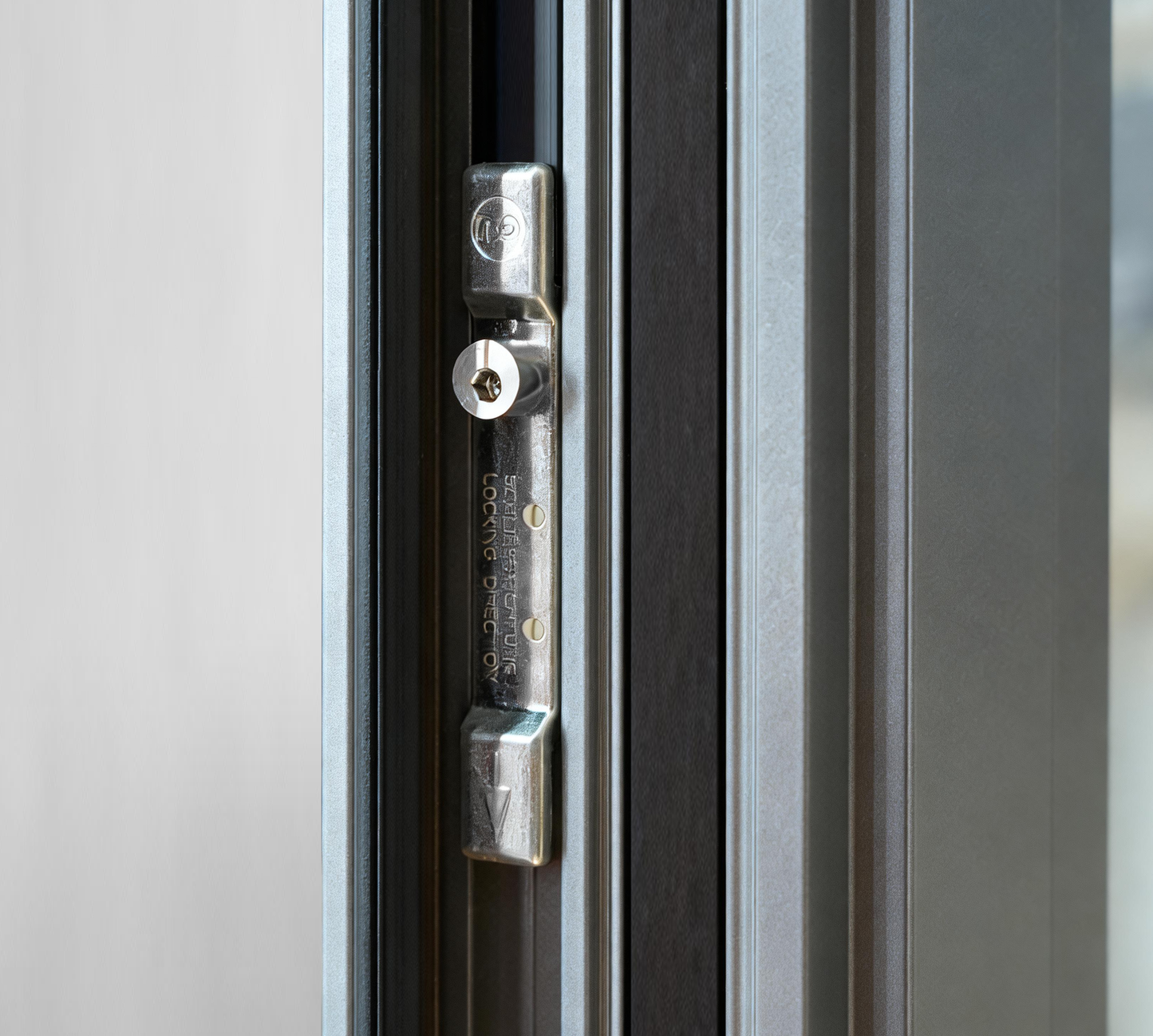FT65ATB hinged door